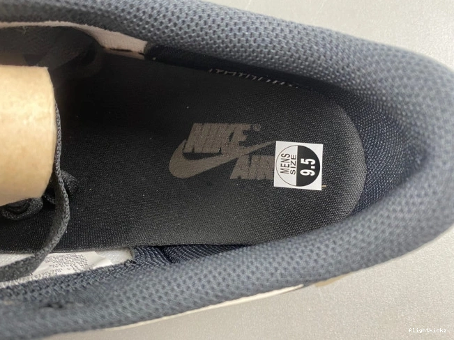 CZ0790-102 OG Jordan Mocha Air Low 1 0822